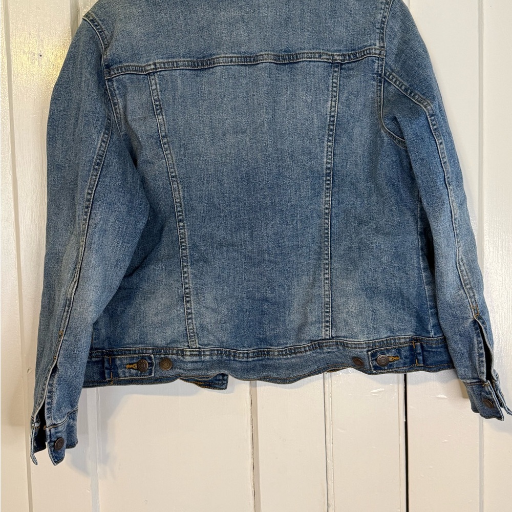 Old Navy Light Blue Jean Jacket - Picture 7 of 7